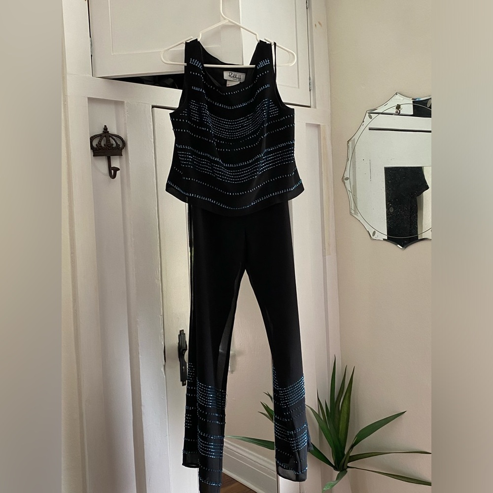 Nylon Beaded Lined Sleeveless Pants Suit